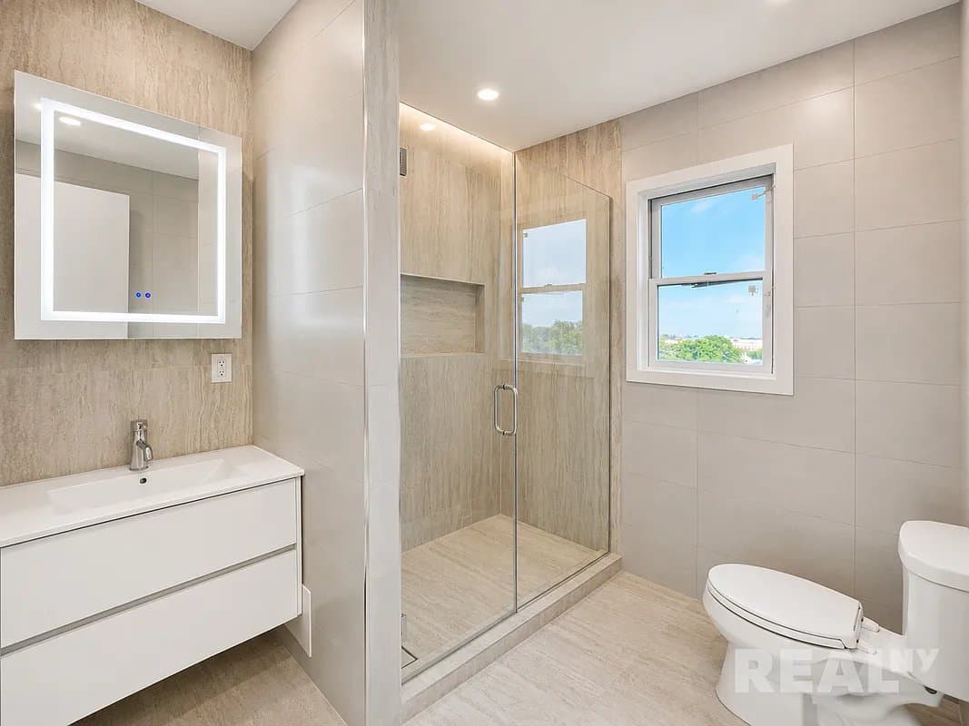 3 bed apartment at 20 Terrace Place, Unit PHH, Windsor Terrace, photo 14 of 18