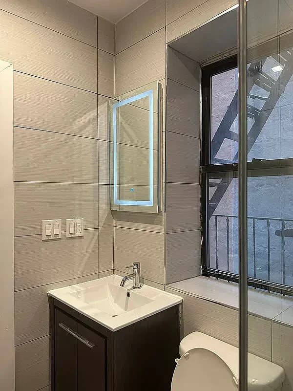 Studio apartment at 411 East 118th Street, Unit 1C, Harlem, photo 5 of 5