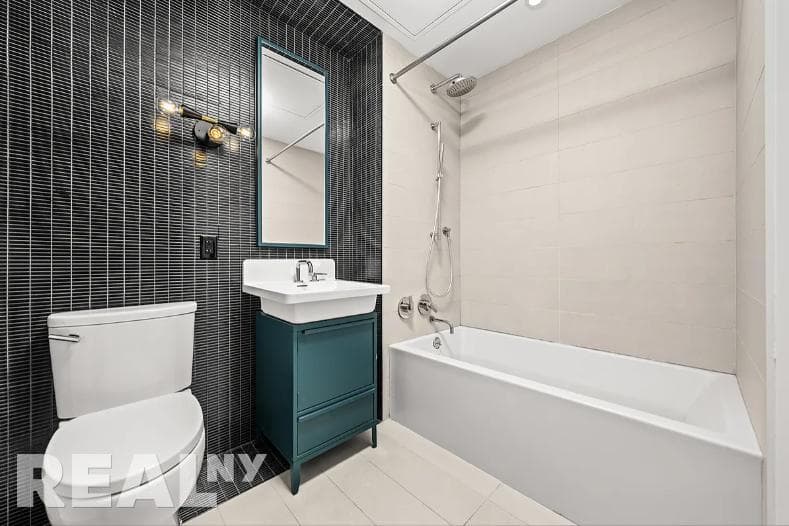 1 bed apartment at 123 Melrose Street, Unit 770, Bushwick, photo 7 of 25