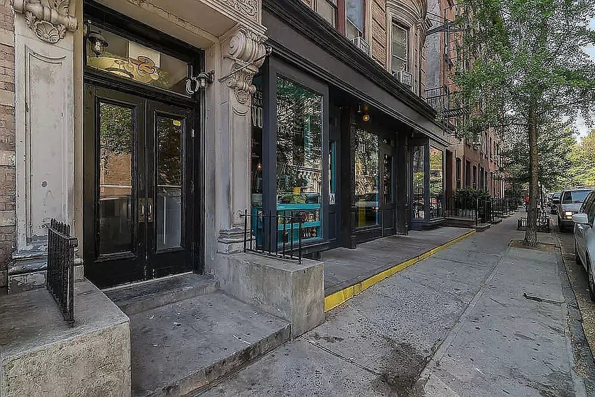 2 bed apartment at 2 Bank Street, Unit 17, West Village, photo 7 of 7