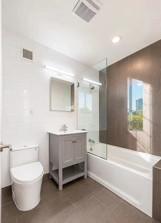 2 bed apartment at 97 Grand Avenue, Unit 5F, Clinton Hill, photo 8 of 10