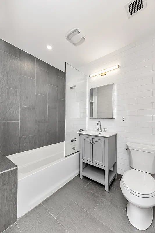 2 bed apartment at 96 Steuben Street, Unit 5H, Clinton Hill, photo 8 of 8