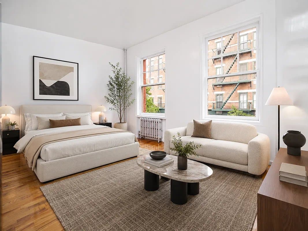 Studio apartment at 90 Bank Street, Unit 5A, West Village, photo 1 of 2