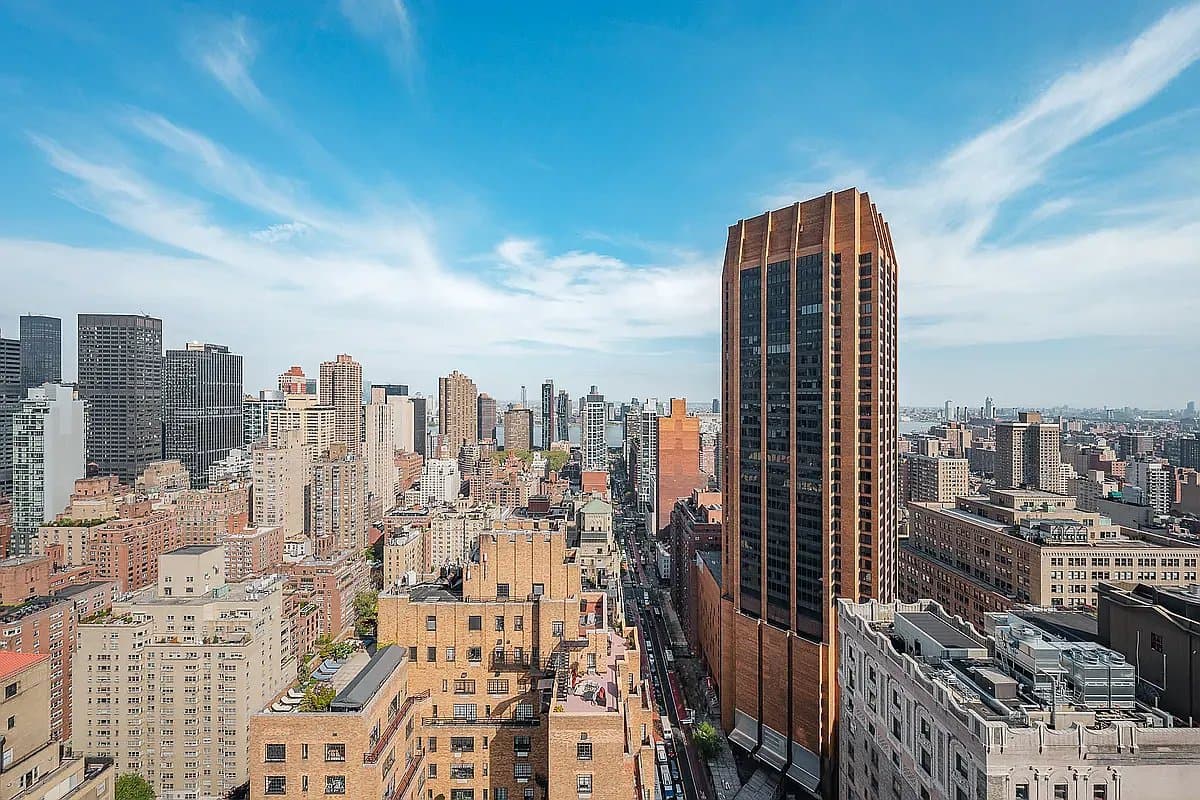 1 bed apartment at 49 East 34th Street, Unit 18C, Murray Hill, photo 9 of 17