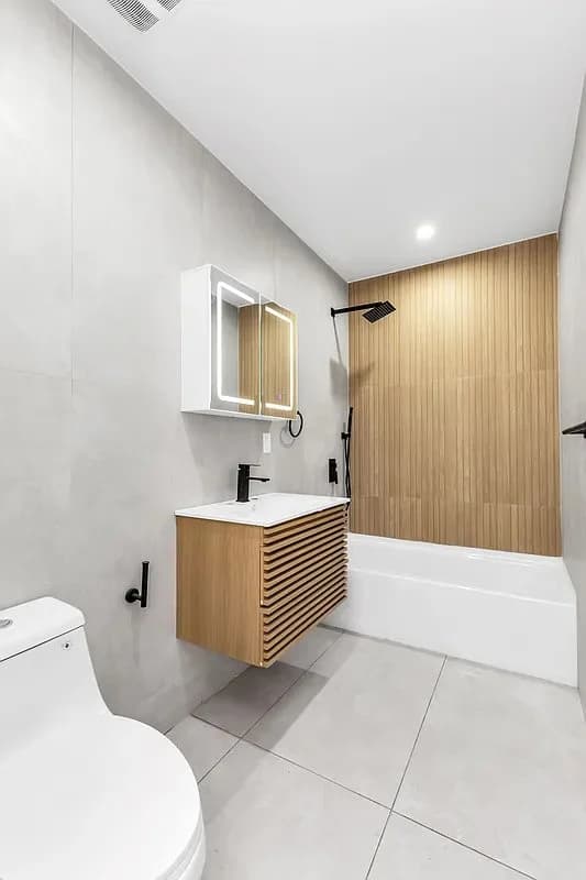 3 bed apartment at 261 Bowery, Unit 2A, Lower East Side, photo 11 of 12