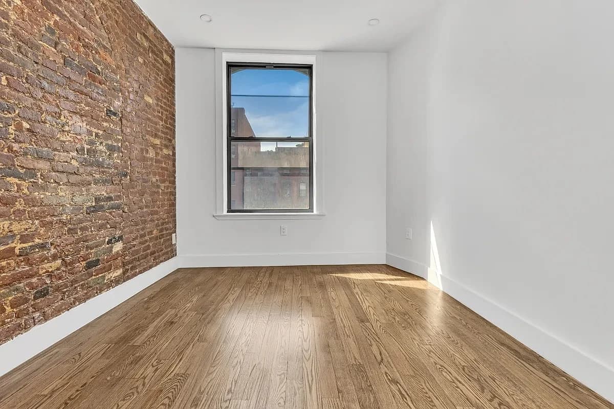 3 bed apartment at 261 Bowery, Unit 2A, Lower East Side, photo 7 of 12