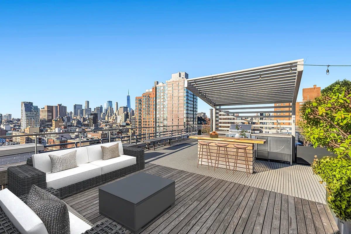 1 bed apartment at 250 East Houston Street, Unit 6K, East Village, photo 13 of 13