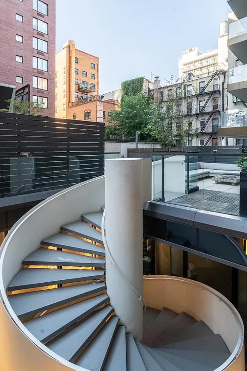 2 bed apartment at 171 Chrystie Street, Unit 14B, Lower East Side, photo 12 of 21