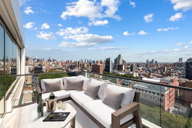 2 bed apartment at 171 Chrystie Street, Unit 14B, Lower East Side, photo 1 of 21