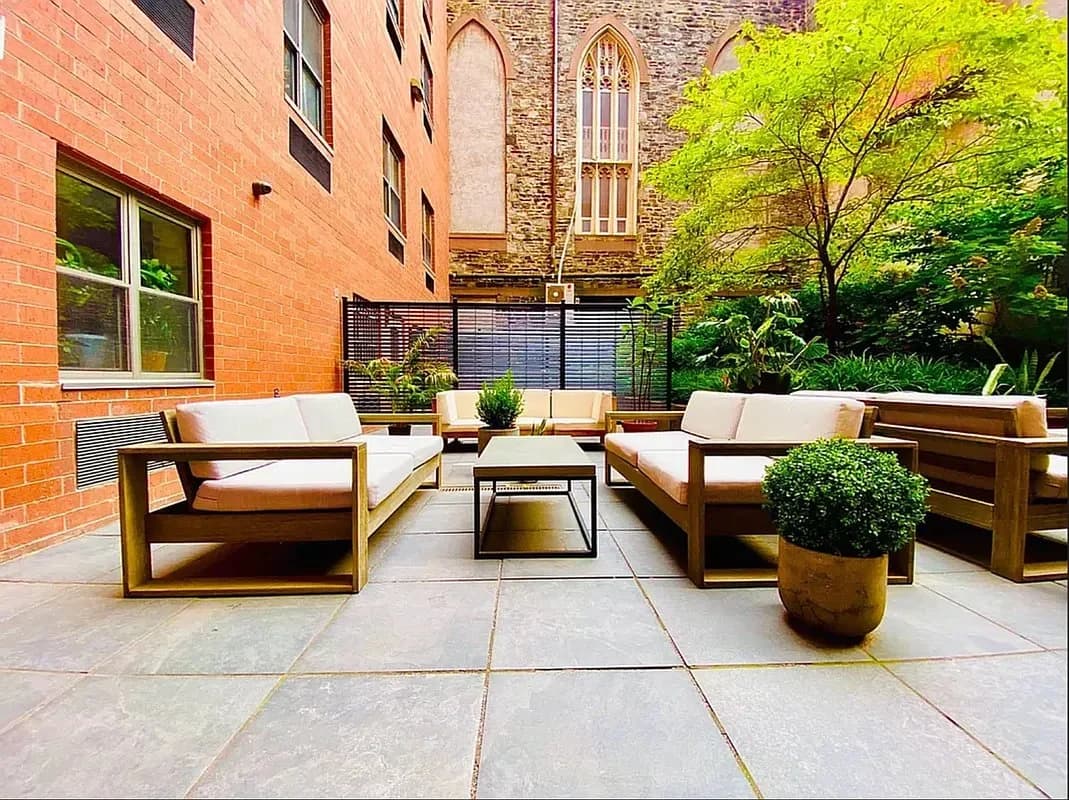 1 bed apartment at 10 Rutgers Street, Unit 7D, Chinatown, photo 5 of 11