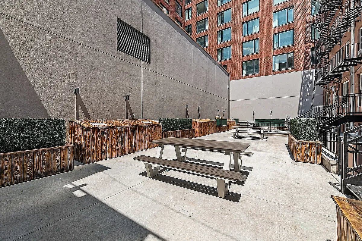 1 bed apartment at 165 Ludlow Street, Unit 2C, Lower East Side, photo 4 of 5