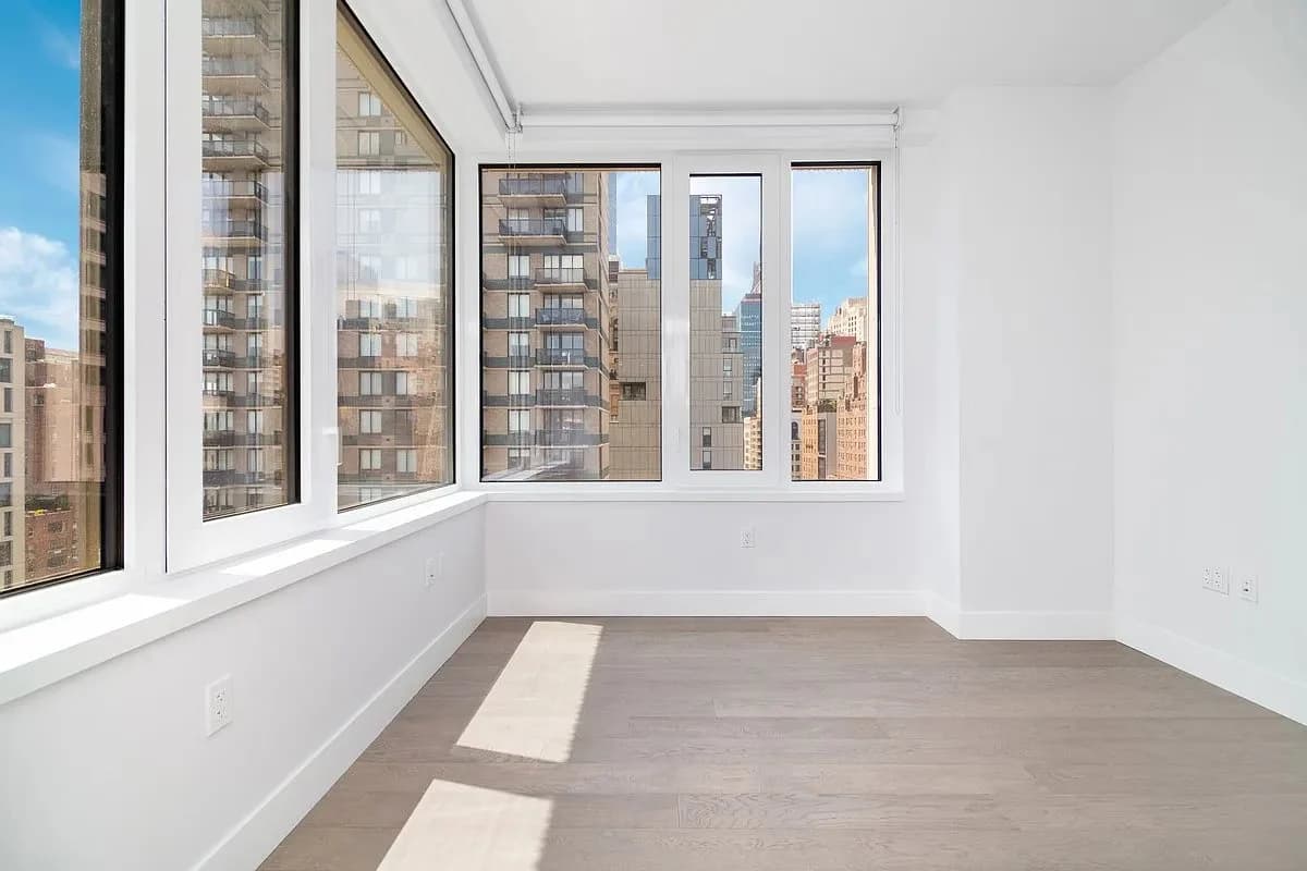 2 bed apartment at 200 East 23rd Street, Unit 14H, Kips Bay, photo 6 of 13
