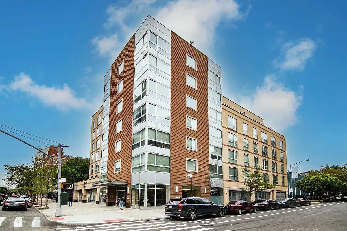 2 bed apartment at 2130 Adam Clayton Powell Boulevard, Unit 4G, Harlem, photo 9 of 9
