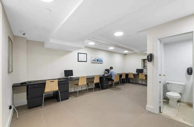 Studio apartment at 247 West 63rd Street, Unit 1D, Upper West Side, photo 9 of 12