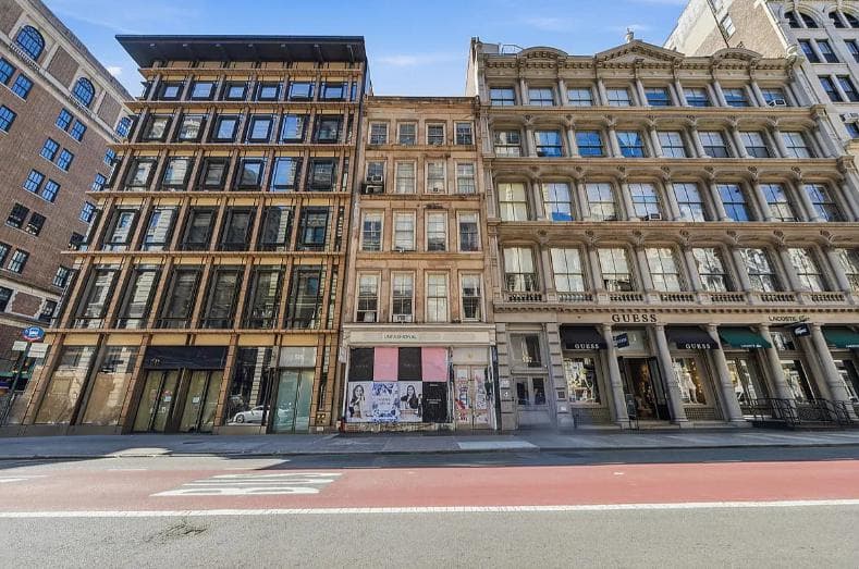 3 bed apartment at 535 Broadway, Unit 3A, SoHo, photo 8 of 9