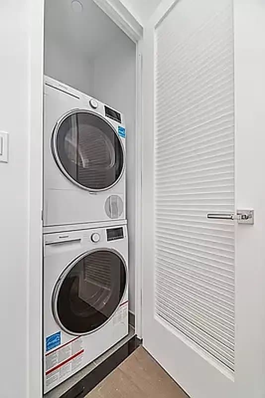 Studio apartment at 200 East 23rd Street, Unit 8D, Kips Bay, photo 3 of 4