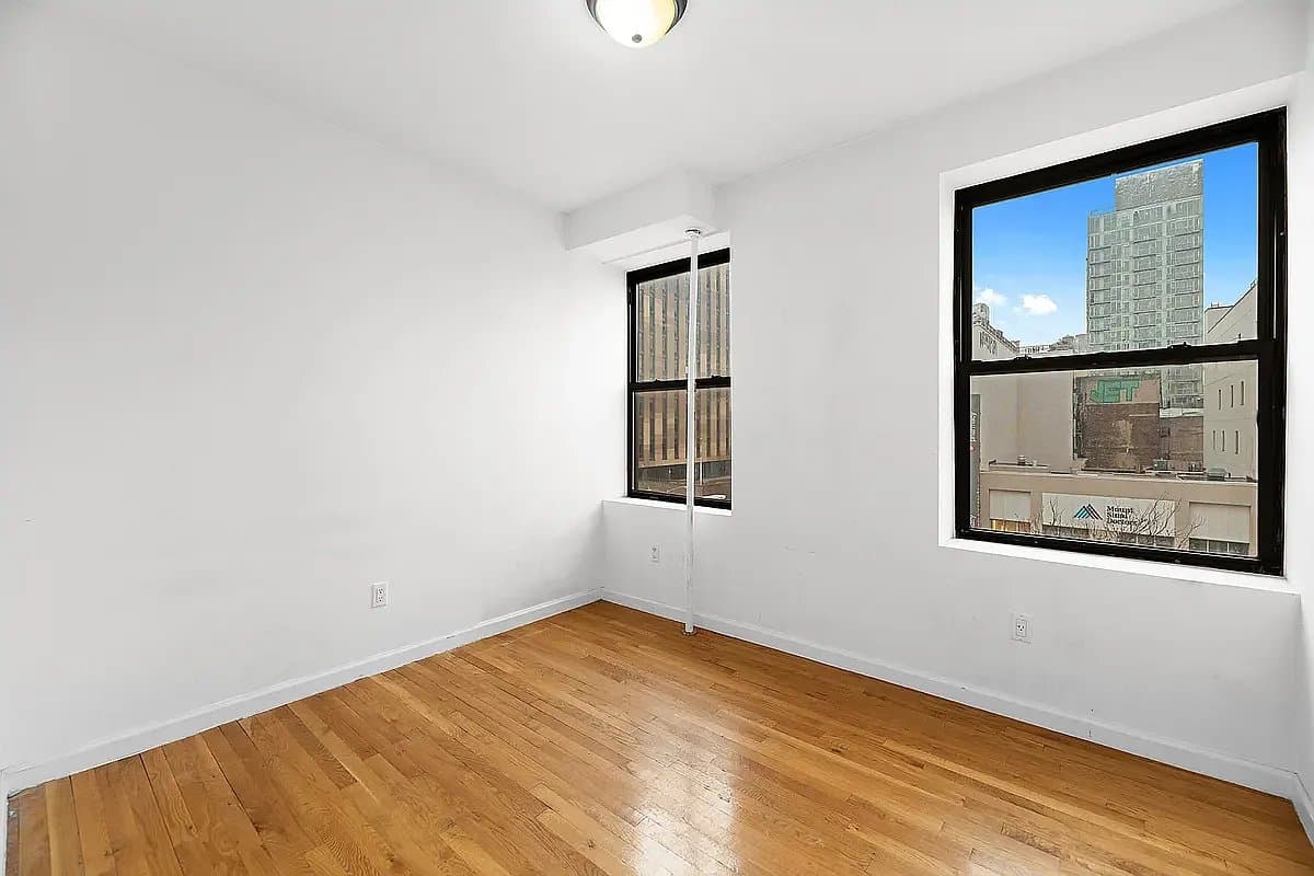 3 bed apartment at 101 Delancey Street, Unit 2, Lower East Side, photo 3 of 6