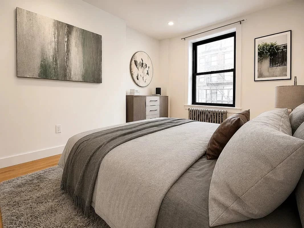 2 bed apartment at 406 West 39th Street, Unit 5R, Hell's Kitchen, photo 3 of 7