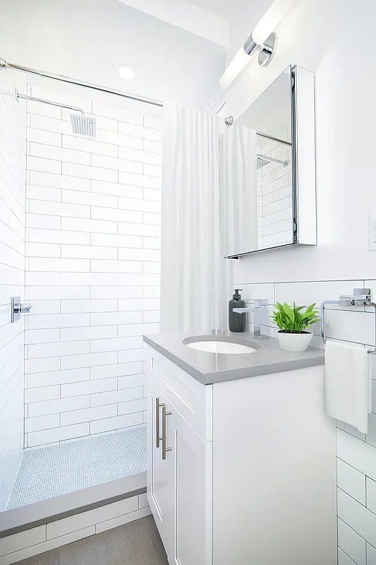 3 bed apartment at 16 Stanhope Street, Unit 3R, Bushwick, photo 6 of 7
