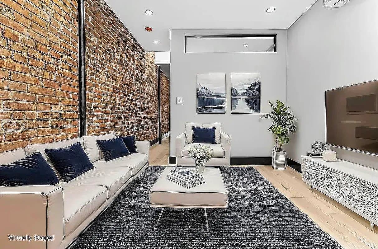 1 bed apartment at 410 East 13th Street, Unit 4/B, East Village, photo 1 of 4