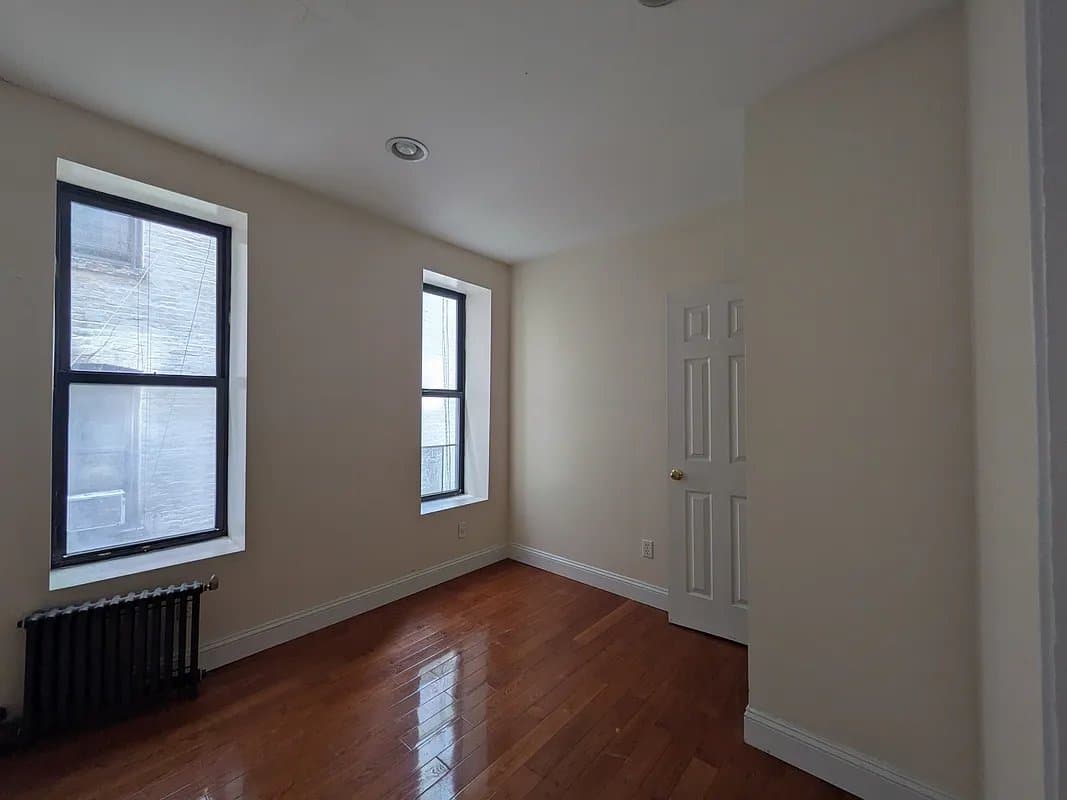 537 West 158th Street, photo 2