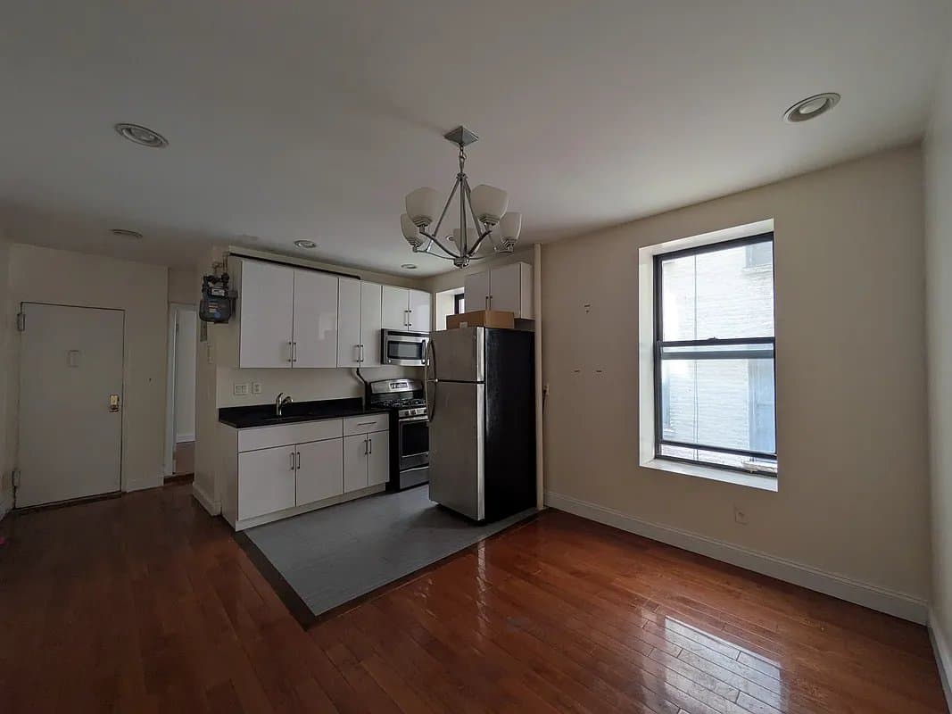 537 West 158th Street