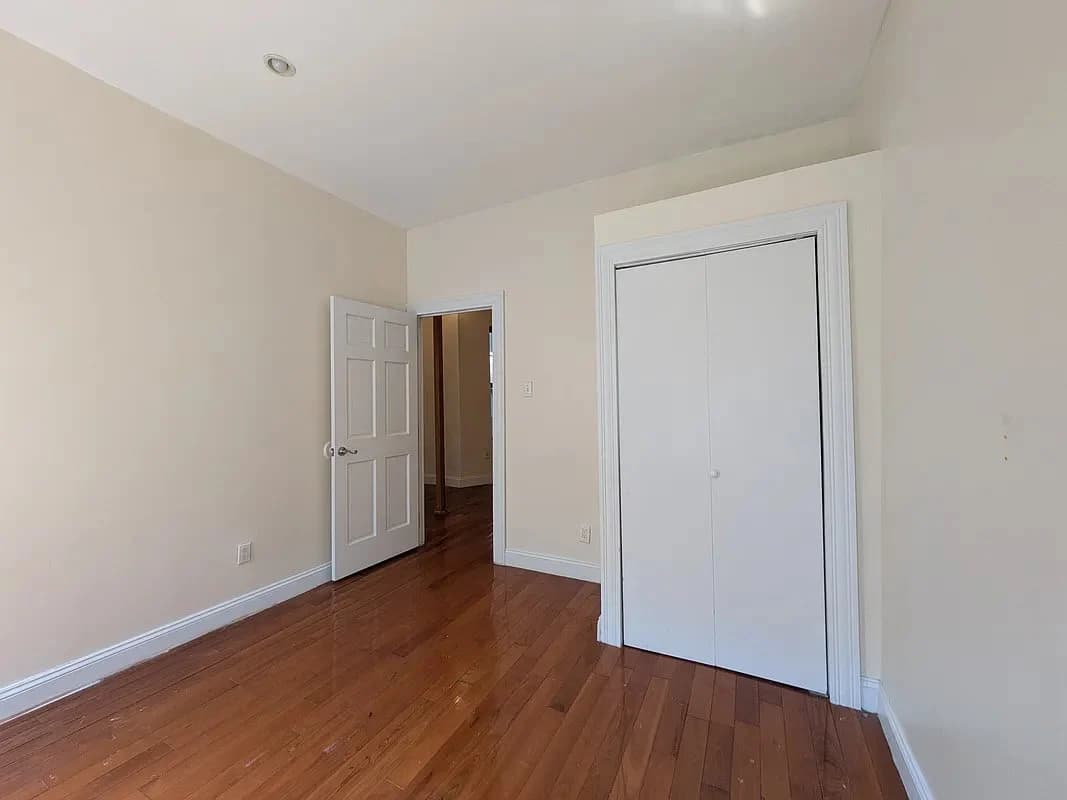2 bed apartment at 533 West 158th Street, Unit 32, Washington Heights, photo 5 of 9