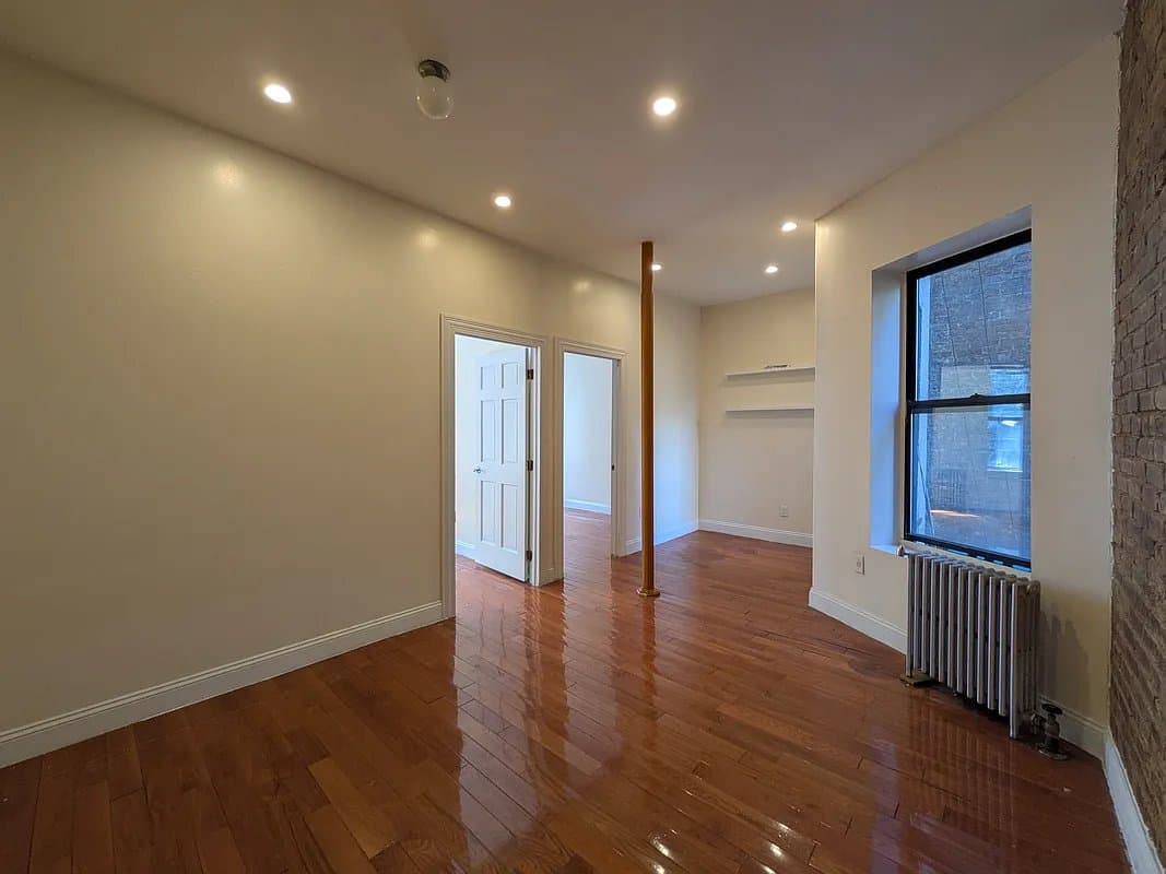 2 bed apartment at 533 West 158th Street, Unit 32, Washington Heights, photo 2 of 9