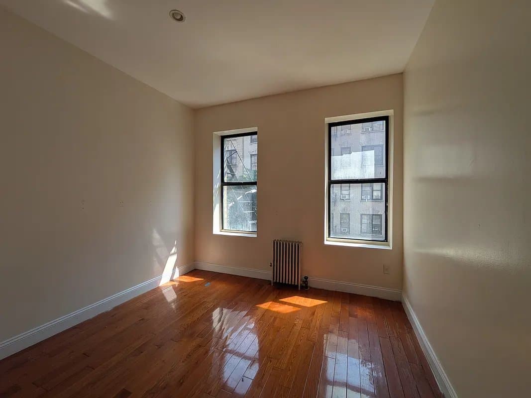 2 bed apartment at 533 West 158th Street, Unit 32, Washington Heights, photo 3 of 9