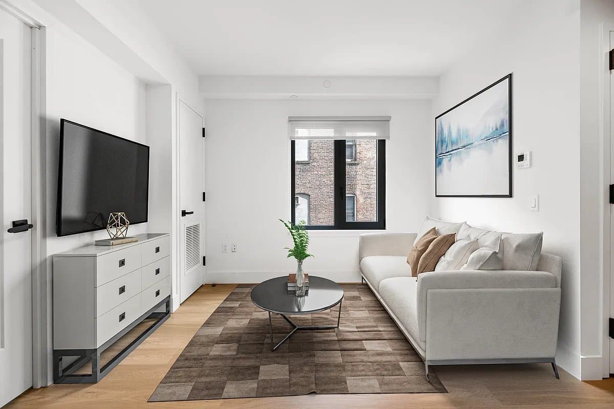 1 bed apartment at 63 Pitt Street, Unit 12B, Lower East Side, photo 3 of 7