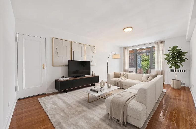 2 bed apartment at 150 Greenway Terrace, Unit 24W, Forest Hills, photo 1 of 19