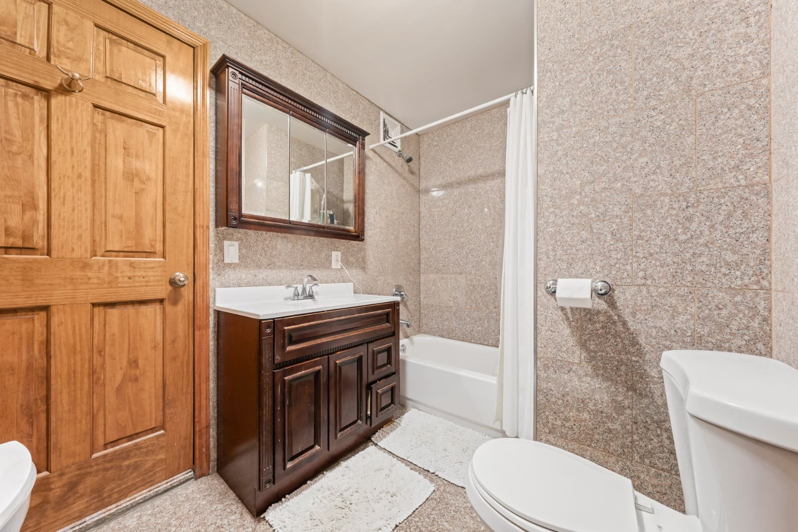 3 bed apartment at 321 East 14th Street, Unit 2B, East Village, photo 6 of 6