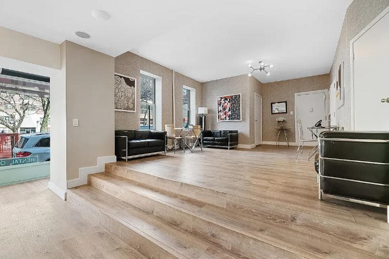 1 bed apartment at 243 West 63rd Street, Unit PC, Upper West Side, photo 6 of 14