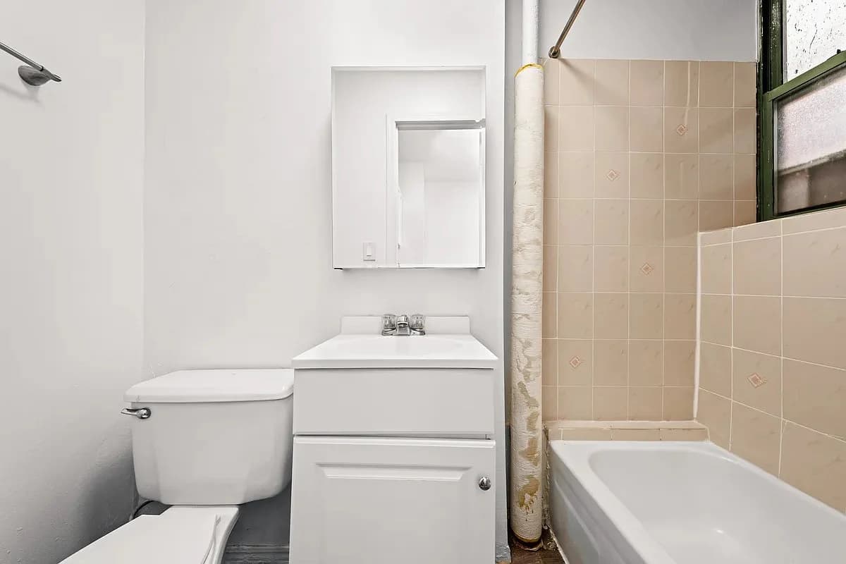 248 West 64th Street, photo 4
