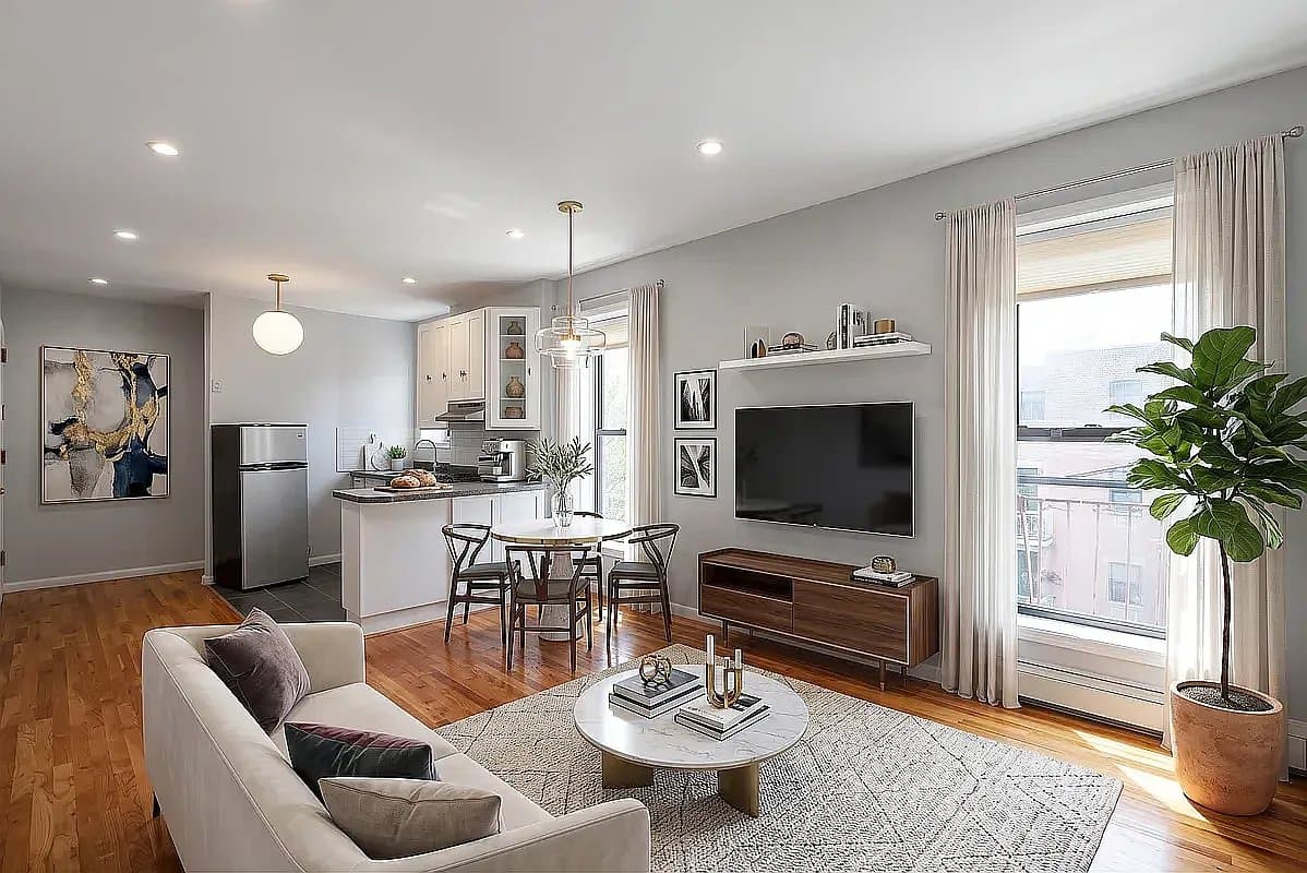 43 Underhill Avenue