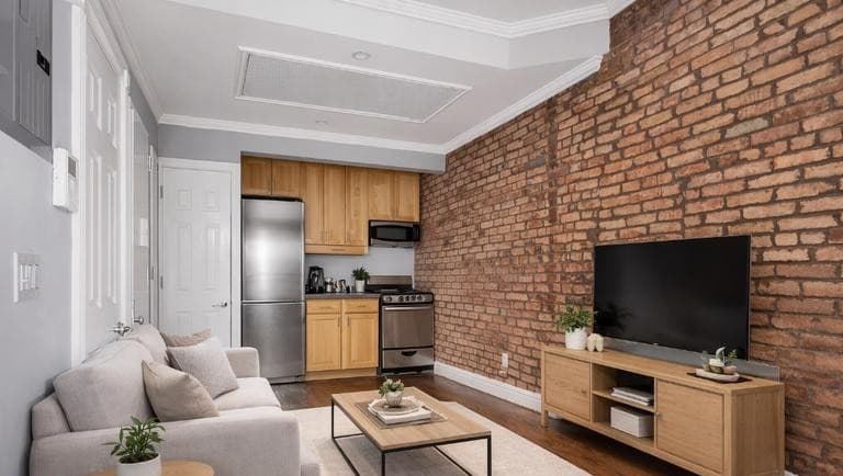 1 bed apartment at 521 East 5th Street, Unit 1A, East Village, photo 2 of 5