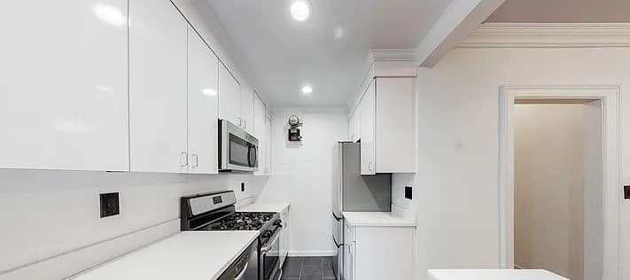 71 West 12th Street, photo 3