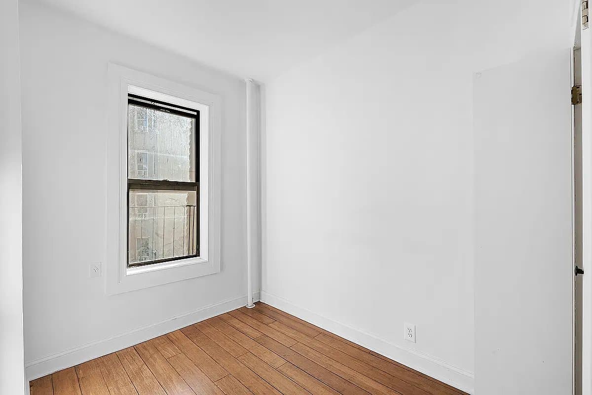 1 bed apartment at 619 East 5th Street, Unit 12A, East Village, photo 4 of 5
