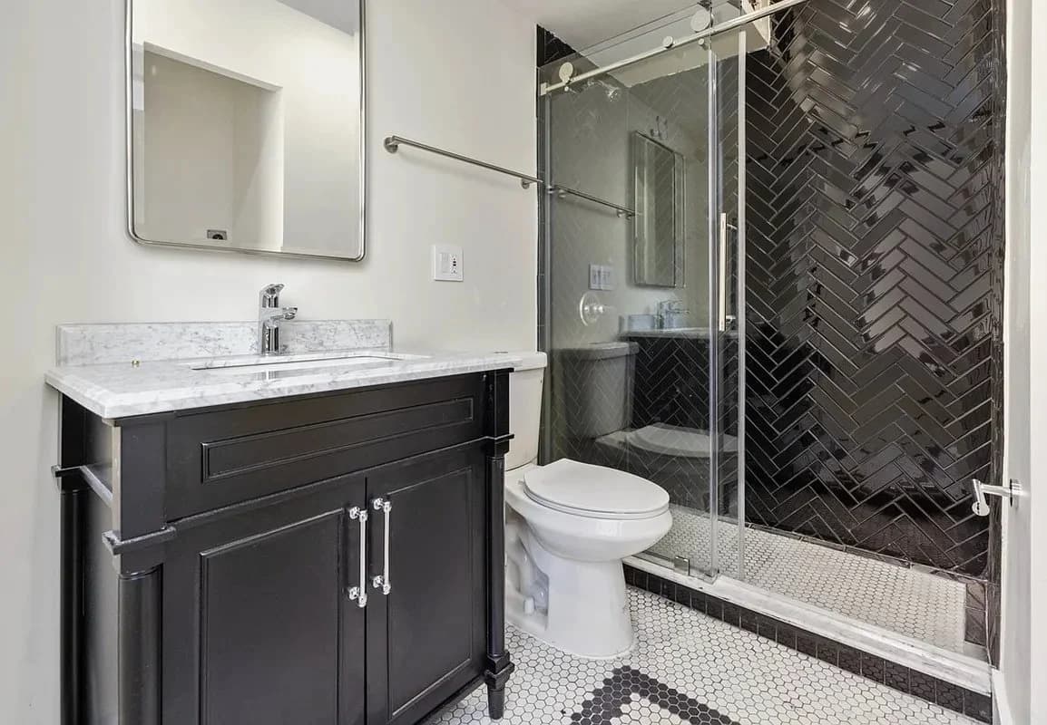 Studio apartment at 138 East 38th Street, Unit 4D, Murray Hill, photo 4 of 8