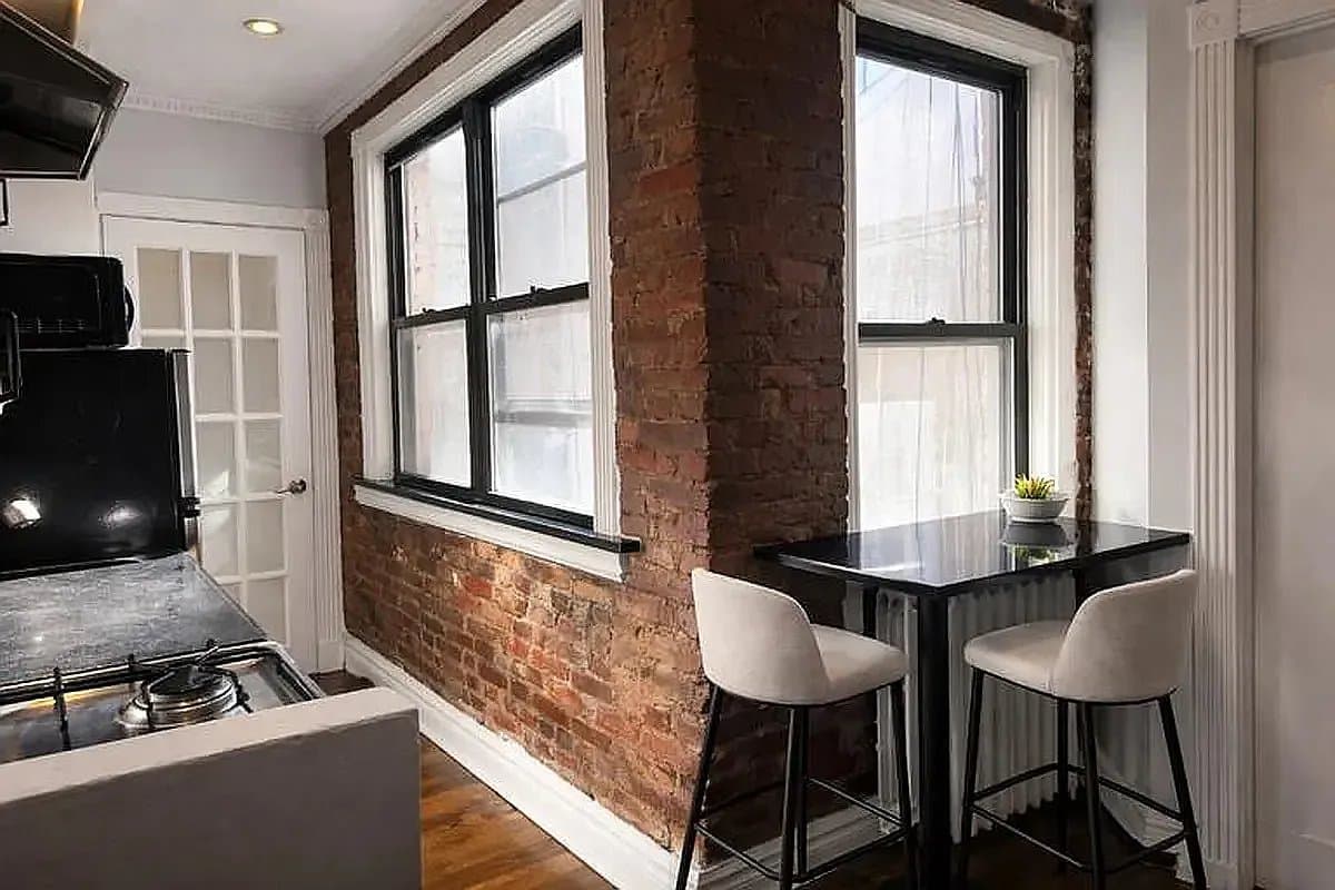 2 bed apartment at 410 East 13th Street, Unit 4E, East Village, photo 5 of 6