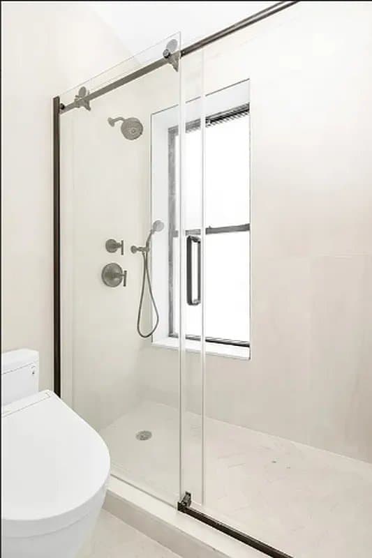 3 bed apartment at 314 West 51st Street, Unit 1C, Hell's Kitchen, photo 7 of 8