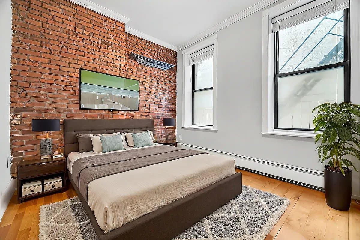 40 AVENUE B, photo 2