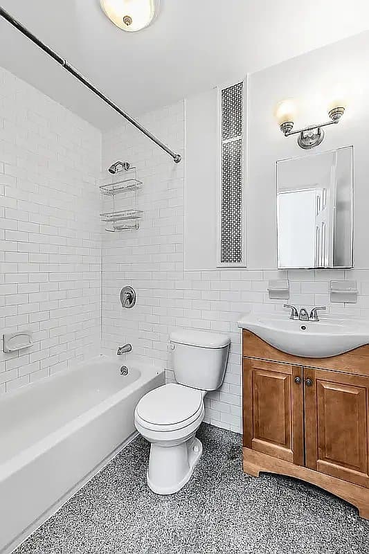 568 Baltic Street, photo 5