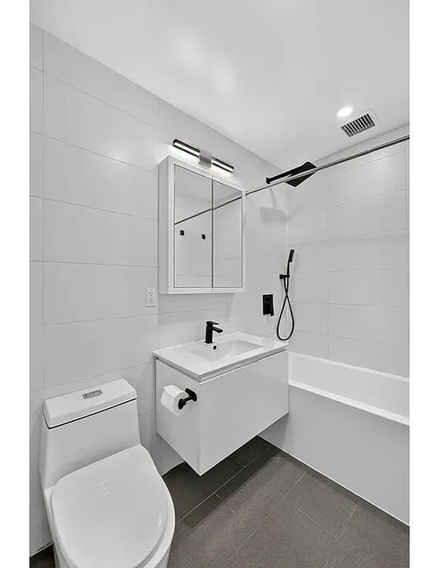 4 bed apartment at 264 Malcolm X Boulevard, Unit 5, Bedford Stuyvesant, photo 6 of 7
