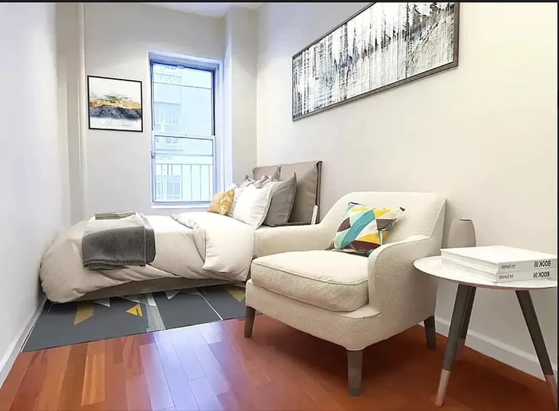 129 West 56th Street, photo 5