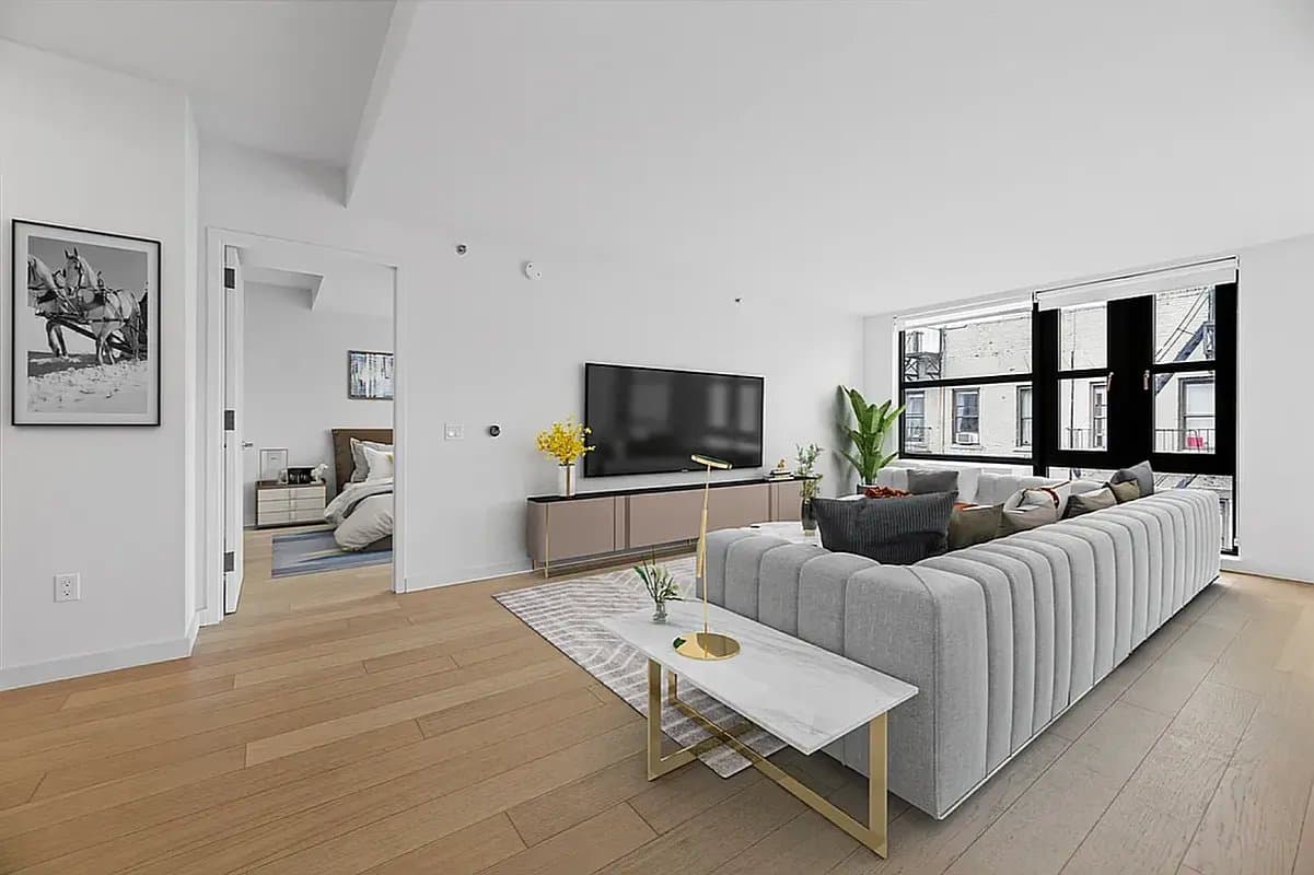 2 bed apartment at 171 Suffolk Street, Unit 4K, Lower East Side, photo 2 of 8