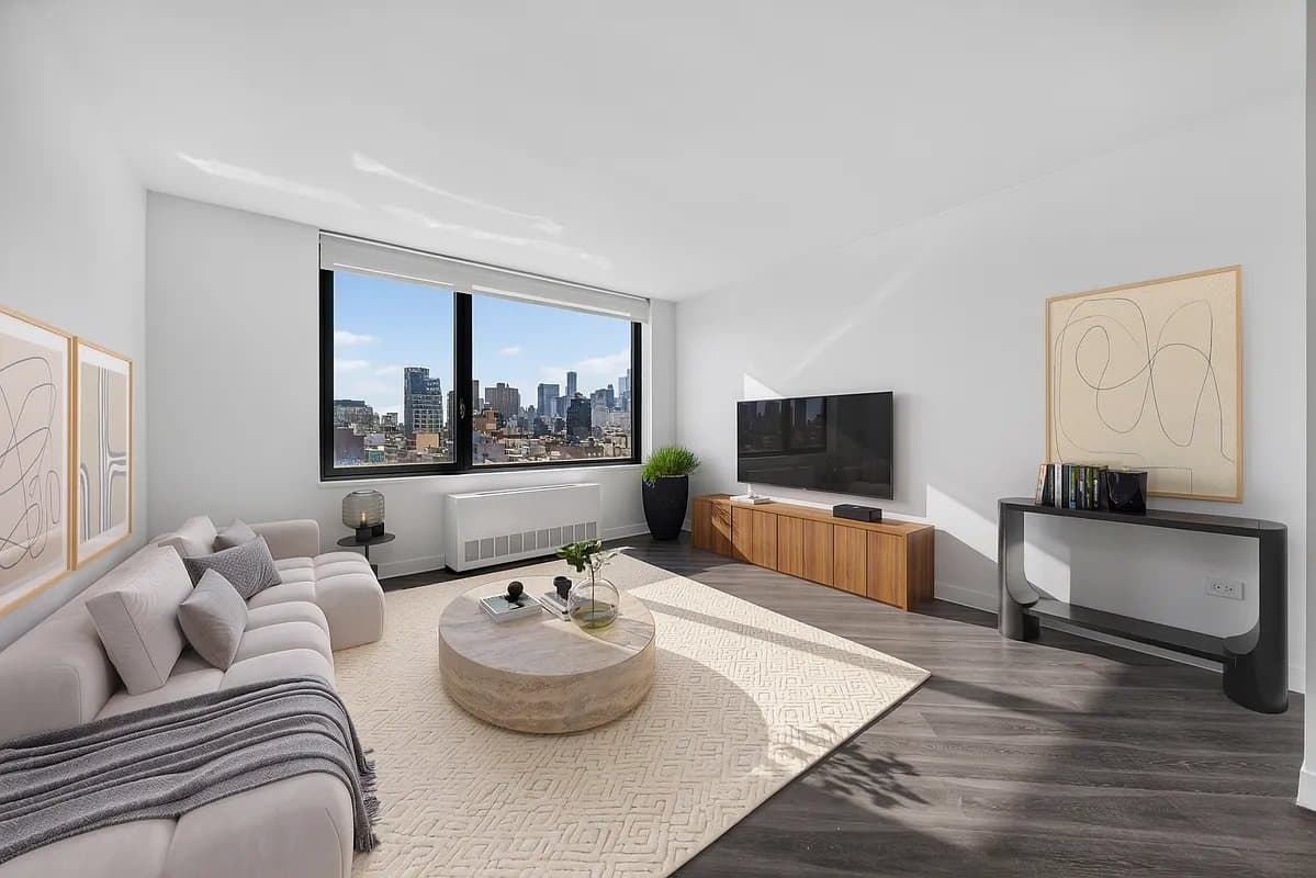 1 bed apartment at 250 East Houston Street, Unit 11G, East Village, photo 1 of 5