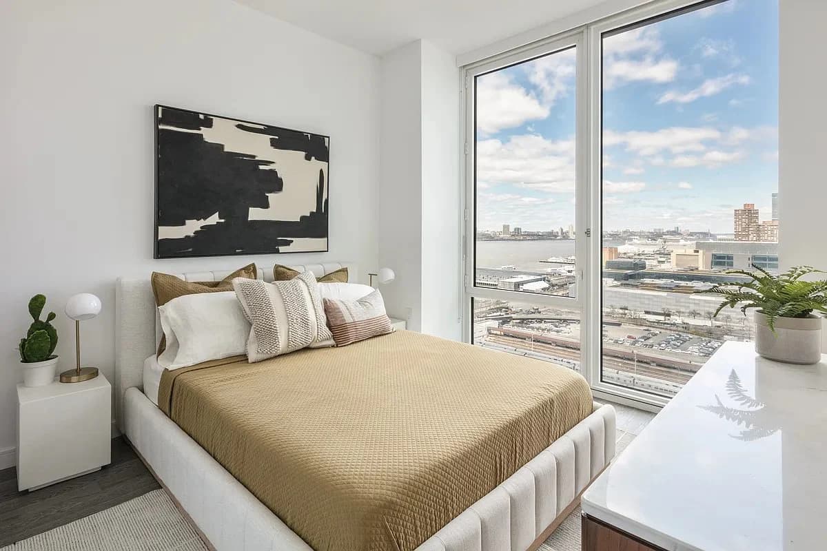 1 bed apartment at 606 West 30th Street, Unit 26F, Hudson Yards, photo 4 of 23
