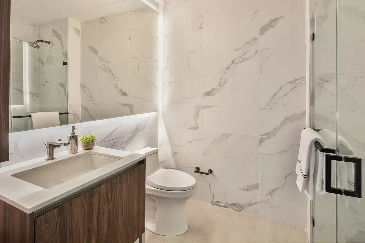2 bed apartment at 606 West 30th Street, Unit 25C, Hudson Yards, photo 10 of 29