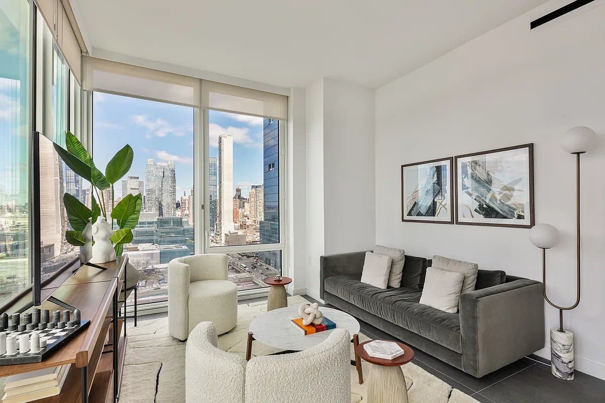 2 bed apartment at 606 West 30th Street, Unit 25C, Hudson Yards, photo 5 of 29